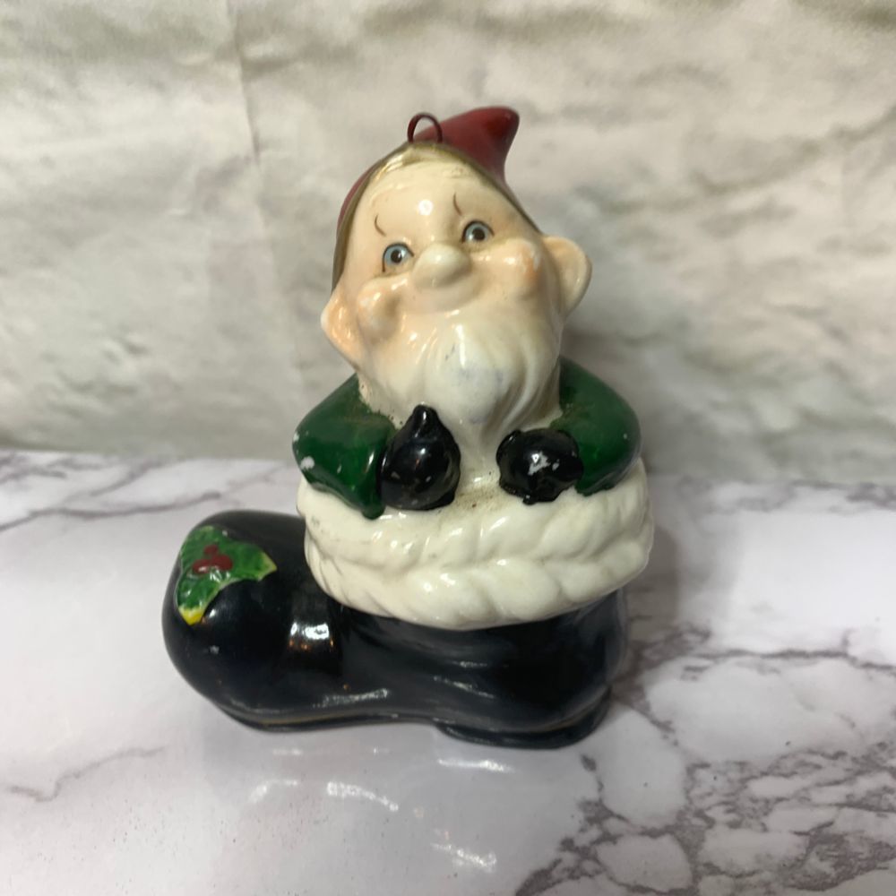 Elf in A Shoe Knick Knack Christmas Holiday Decor
